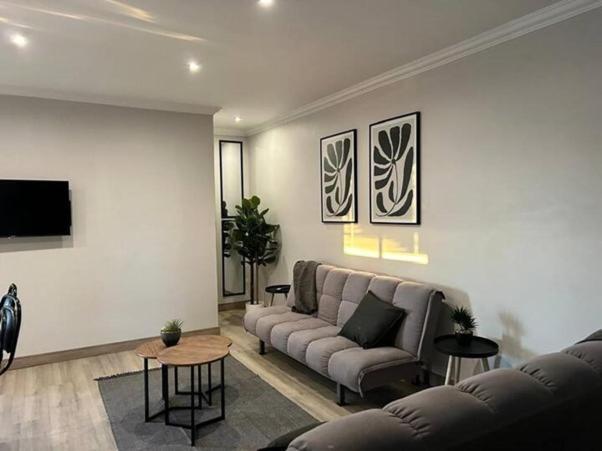 46 On Fairway Apartment *
